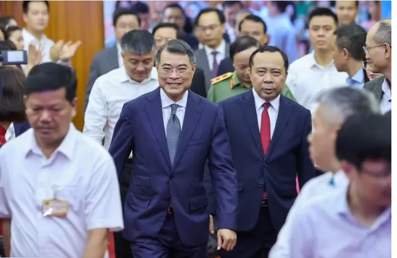 Từng bước l&agrave;m chủ c&aacute;c c&ocirc;ng nghệ chiến lược, khẳng định vị thế Việt Nam trong kỷ nguy&ecirc;n số- Ảnh 2.