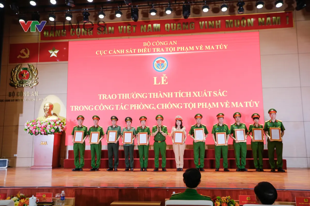 Ki&ecirc;n quyết đấu tranh kh&ocirc;ng khoan nhượng với tội phạm ma t&uacute;y - Ảnh 4.
