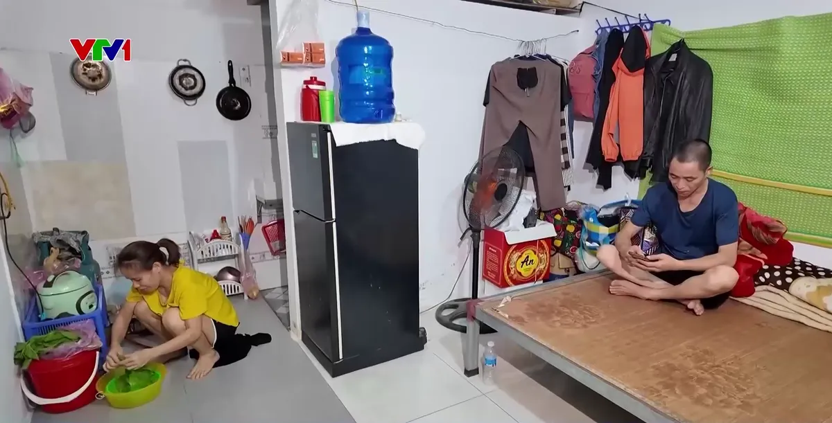 Bảo đảm quyền lợi người thuê trọ: Cần sự phối hợp giám sát chặt chẽ để thu đúng giá tiền điện - Ảnh 2.