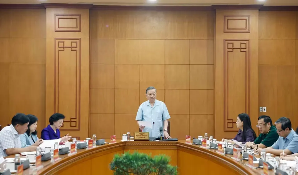 Tổng Bí thư, Chủ tịch nước Tô Lâm chủ trì làm việc về phát triển y học cổ truyền Việt Nam- Ảnh 1. Tổng Bí thư, Chủ tịch nước Tô Lâm chủ trì làm việc về phát triển y học cổ truyền Việt Nam- Ảnh 1.