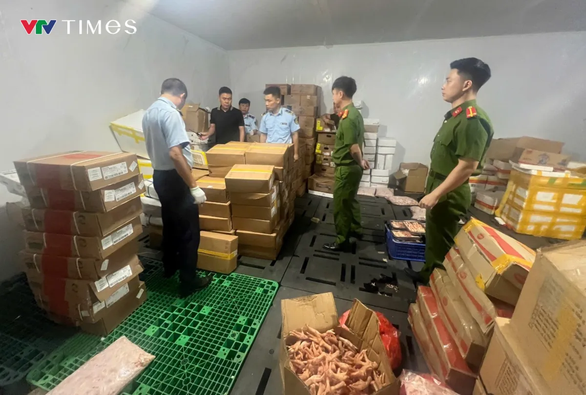 Thái Nguyên: Xử lý hơn 80 vụ vi phạm an toàn thực phẩm trong 5 tháng đầu năm- Ảnh 1. Thái Nguyên: Xử lý hơn 80 vụ vi phạm an toàn thực phẩm trong 5 tháng đầu năm- Ảnh 1.