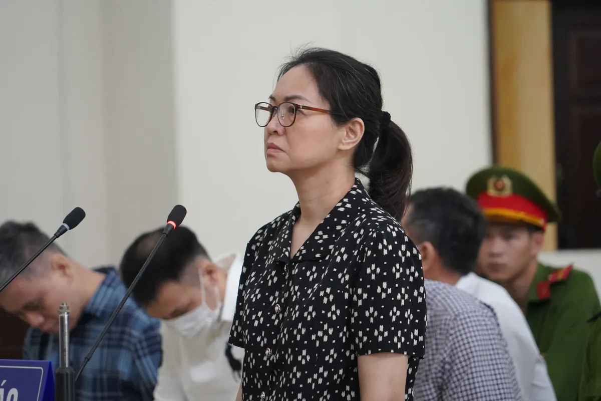 Hai cựu Cục trưởng Cục An toàn thực phẩm xin giảm nhẹ hình phạt tại phiên phúc thẩm - Ảnh 4.