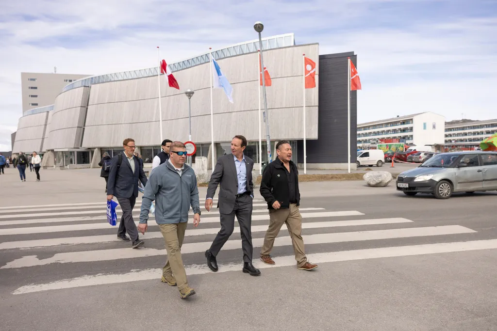 EU tăng cường hiện diện tại Greenland giữa sức ép ngày càng lớn từ Mỹ- Ảnh 2. EU tăng cường hiện diện tại Greenland giữa sức ép ngày càng lớn từ Mỹ- Ảnh 2.