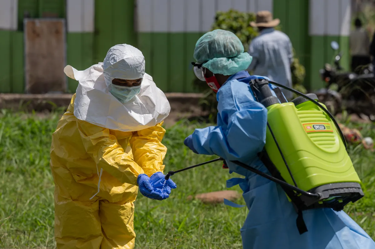 Khoảng 139 ca tử vong trong đợt bùng phát Ebola ở Congo và Uganda- Ảnh 1. Khoảng 139 ca tử vong trong đợt bùng phát Ebola ở Congo và Uganda- Ảnh 1.
