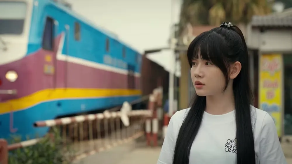 “Phía bên kia thành phố” nối sóng Ngược đường ngược nắng - Ảnh 4.