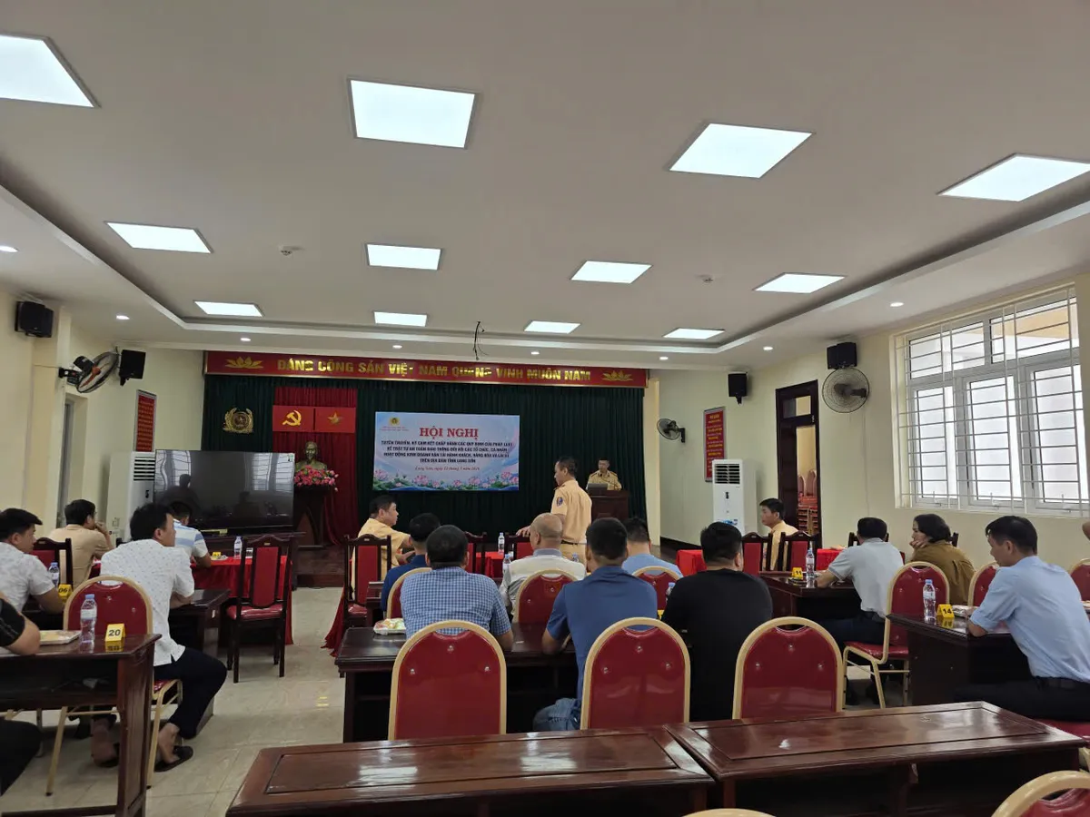 Tăng cường bảo đảm ATGT từ cơ sở vai trò Công an xã tại Hữu Lũng - Ảnh 2.
