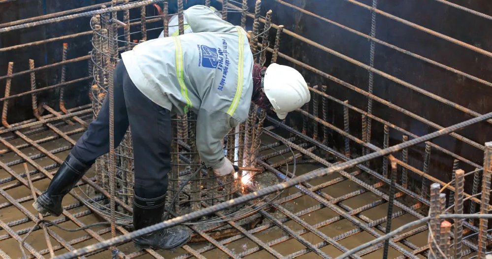 &Aacute;p lực nh&acirc;n sự: 'Ph&eacute;p thử' cho năng lực quản trị dự &aacute;n c&ocirc;ng- Ảnh 1.