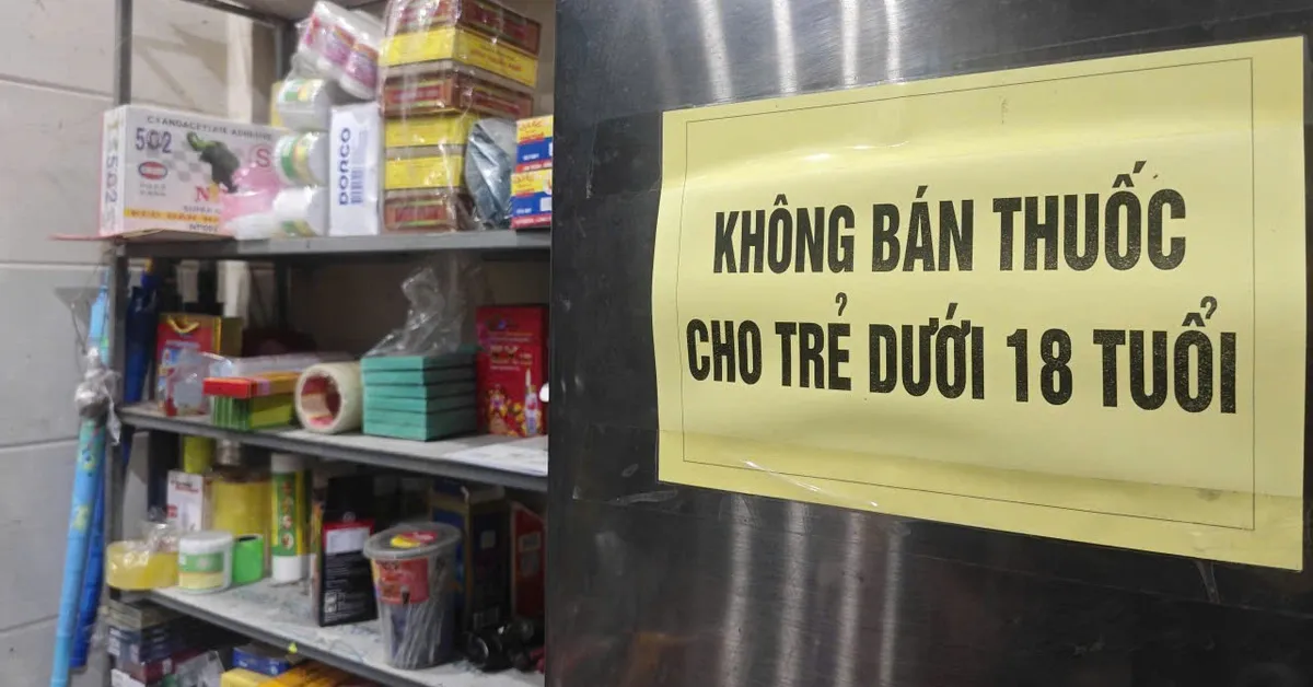 Bộ Y tế đề xuất cấm người sinh từ năm 2010 trở về sau mua, sử dụng thuốc l&aacute;- Ảnh 1.