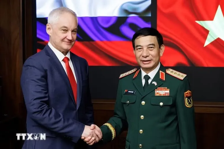 Tăng cường hợp t&aacute;c quốc ph&ograve;ng Việt Nam - Li&ecirc;n bang Nga - Ảnh 1.