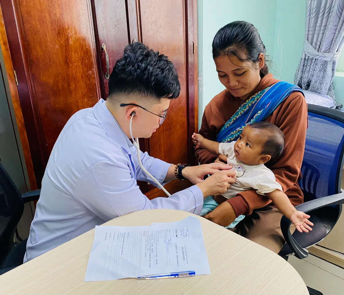 Mang cơ hội điều trị tim bẩm sinh đến với trẻ em Quảng Ngãi- Ảnh 6. Mang cơ hội điều trị tim bẩm sinh đến với trẻ em Quảng Ngãi- Ảnh 6.