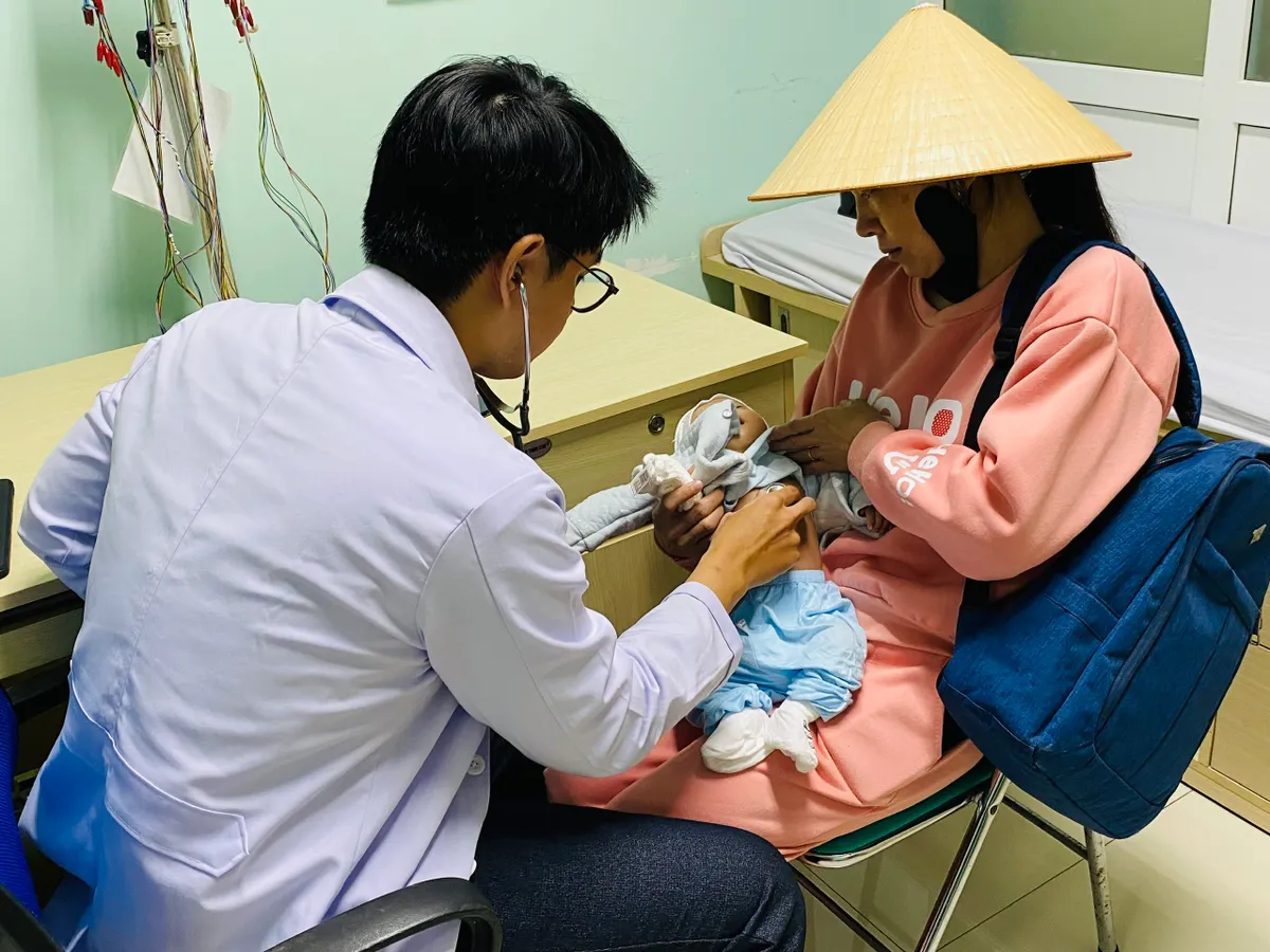 Mang cơ hội điều trị tim bẩm sinh đến với trẻ em Quảng Ngãi- Ảnh 17. Mang cơ hội điều trị tim bẩm sinh đến với trẻ em Quảng Ngãi- Ảnh 17.
