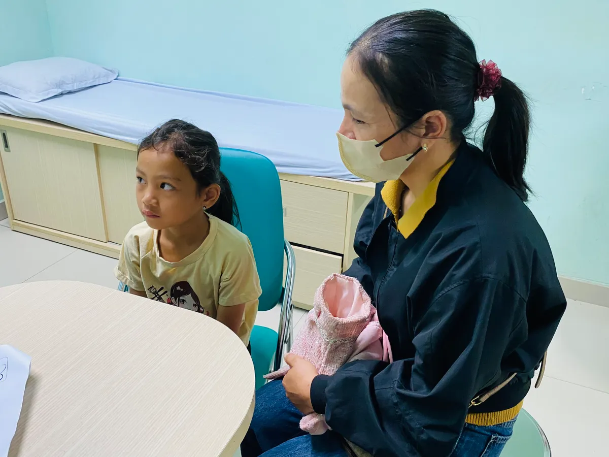 Mang cơ hội điều trị tim bẩm sinh đến với trẻ em Quảng Ngãi- Ảnh 18. Mang cơ hội điều trị tim bẩm sinh đến với trẻ em Quảng Ngãi- Ảnh 18.