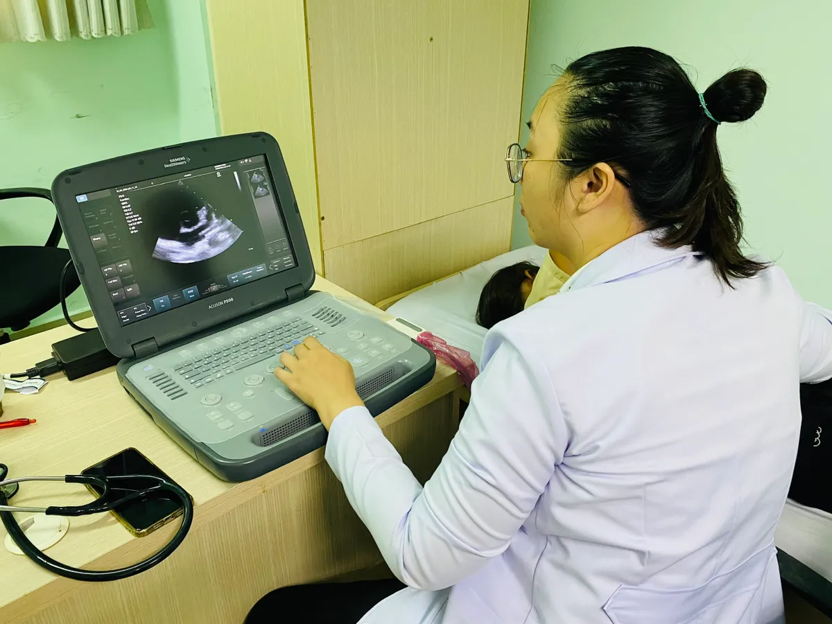 Mang cơ hội điều trị tim bẩm sinh đến với trẻ em Quảng Ngãi- Ảnh 21. Mang cơ hội điều trị tim bẩm sinh đến với trẻ em Quảng Ngãi- Ảnh 21.