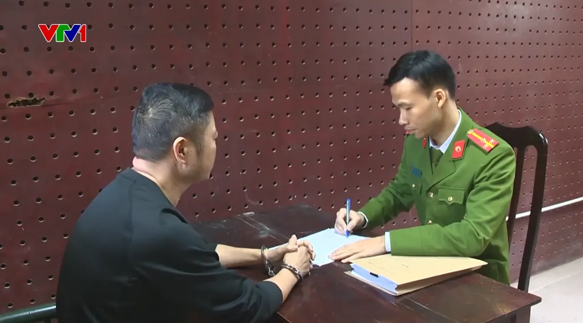 Kiềm chế cảm x&uacute;c, kiểm so&aacute;t h&agrave;nh vi để kh&ocirc;ng vi phạm ph&aacute;p luật - Ảnh 1.