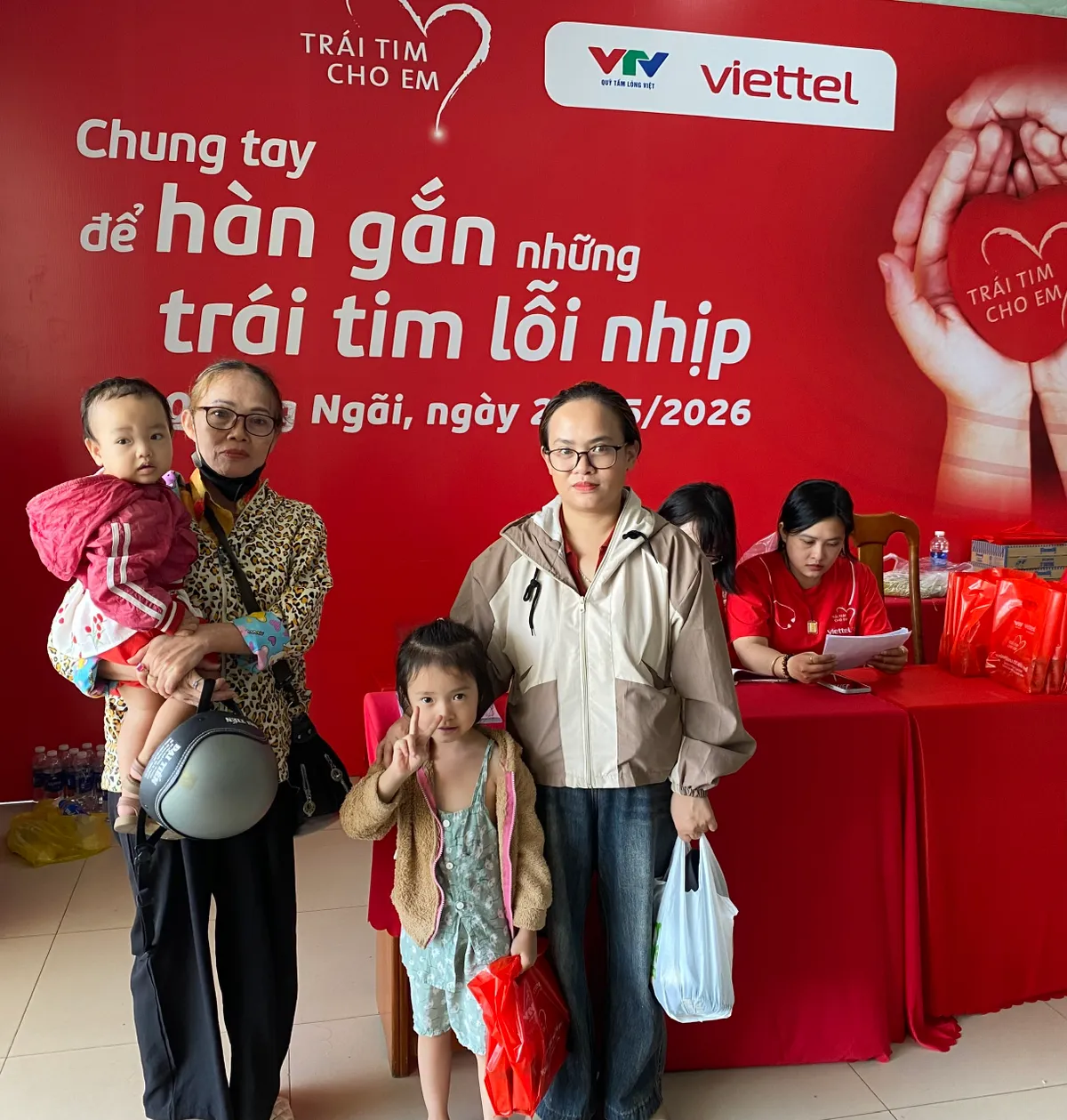 Mang cơ hội điều trị tim bẩm sinh đến với trẻ em Quảng Ngãi- Ảnh 19. Mang cơ hội điều trị tim bẩm sinh đến với trẻ em Quảng Ngãi- Ảnh 19.