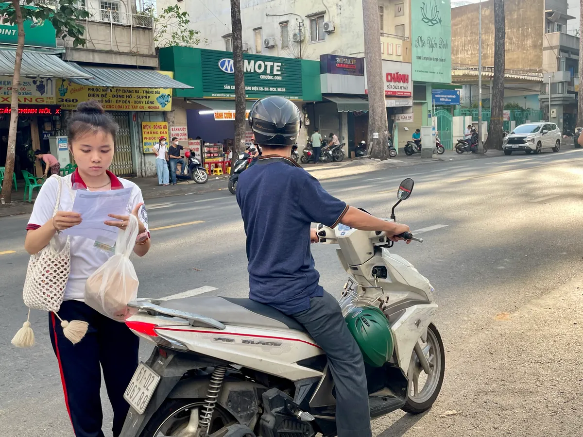 Giải tỏa áp lực cho kỳ thi vào các lớp 10 chuyên đầu tiên ở TP Hồ Chí Minh năm học 2026-2027- Ảnh 3. Giải tỏa áp lực cho kỳ thi vào các lớp 10 chuyên đầu tiên ở TP Hồ Chí Minh năm học 2026-2027- Ảnh 3.