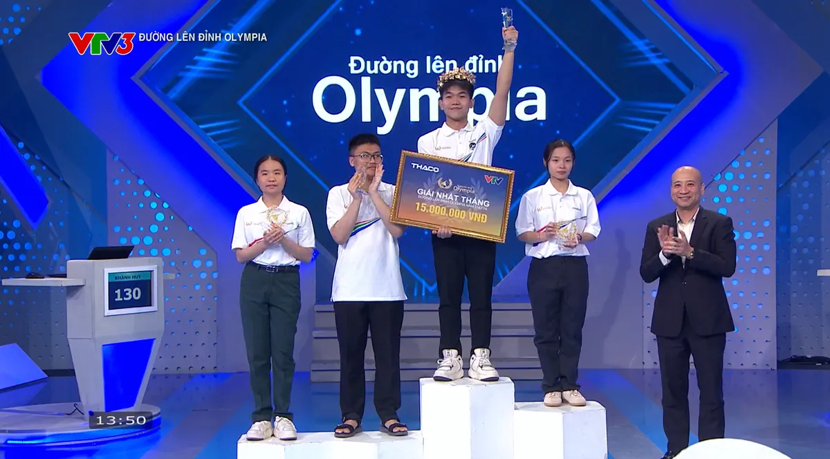 Đường lên đỉnh Olympia: Nam sinh Hưng Yên áp đảo đối thủ, xuất sắc giành vòng nguyệt quế Tháng 1 - Quý 3 - Ảnh 5.
