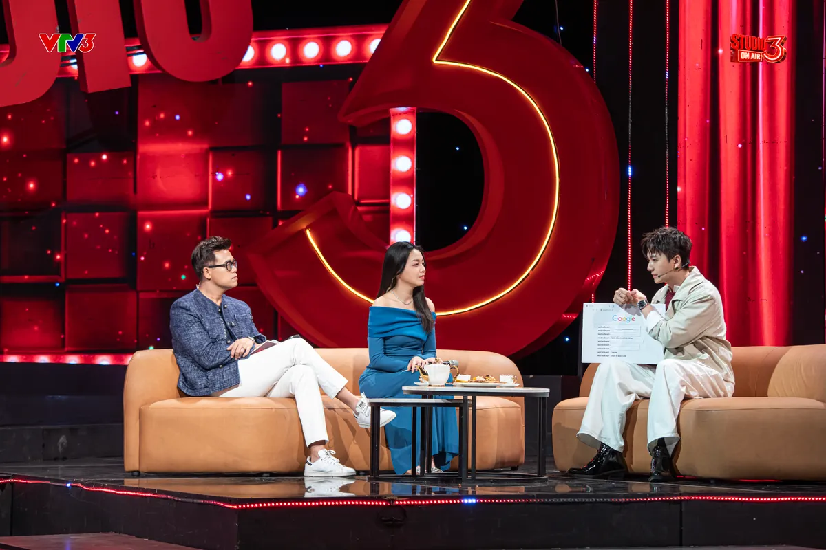Studio 3: Ngô Kiến Huy kể chuyện “né” Sơn Tùng M-TP và cú sốc hát lót thuở mới vào nghề - Ảnh 3. Ngô Kiến Huy kể chuyện “né” Sơn Tùng M-TP và cú sốc hát lót đầu nghề - Ảnh 1.