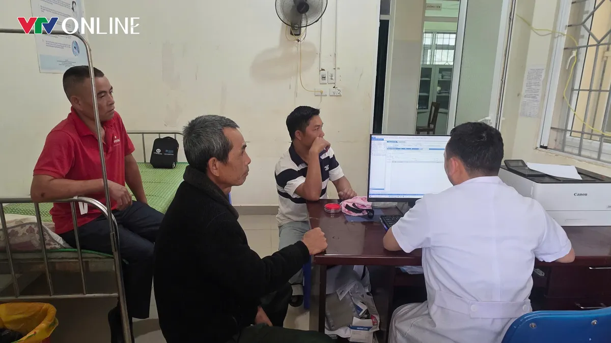 Lai Ch&acirc;u: Bảo đảm phục vụ người d&acirc;n tại c&aacute;c trạm y tế v&ugrave;ng cao - Ảnh 1.