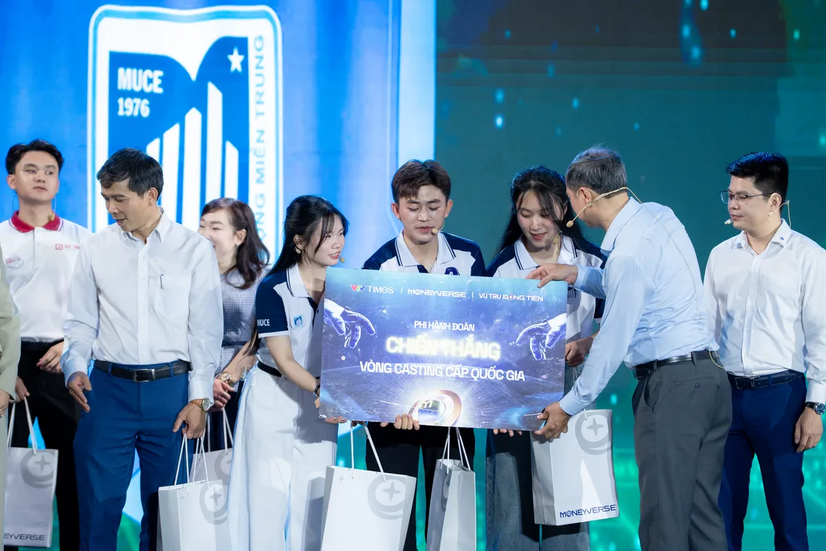 Vũ trụ đồng tiền 2026: Lộ diện 3 đại diện miền Trung vào vòng tứ kết - Ảnh 8.