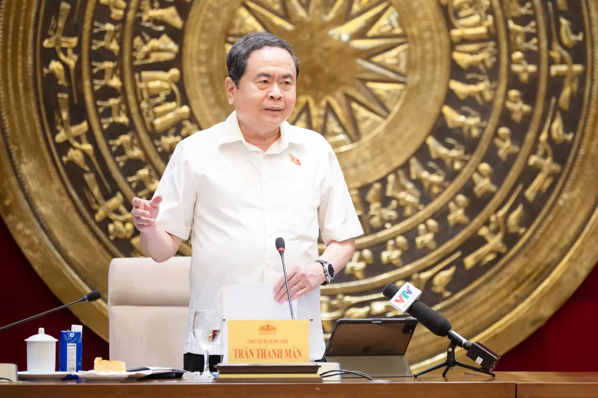 Chủ tịch Quốc hội Trần Thanh Mẫn: Ủy ban Khoa học, Công nghệ và Môi trường không được đi sau thực tiễn- Ảnh 1. Chủ tịch Quốc hội Trần Thanh Mẫn: Ủy ban Khoa học, Công nghệ và Môi trường không được đi sau thực tiễn- Ảnh 1.