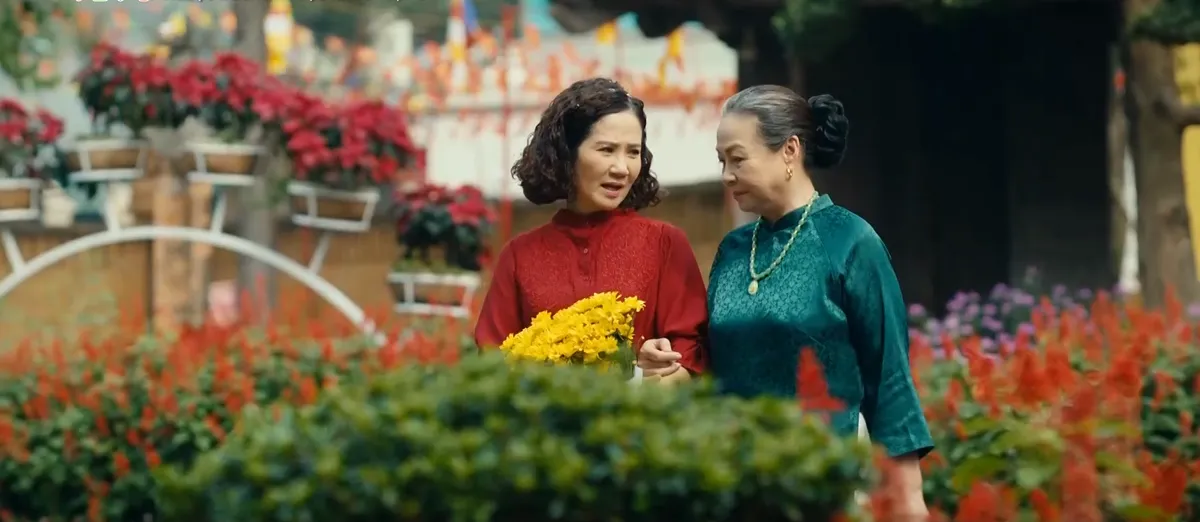 Ngược đường ngược nắng - Tập 34: Ông Trực và ông Phúc "chốt đơn" thông gia ngay trên bàn nhậu - Ảnh 7.