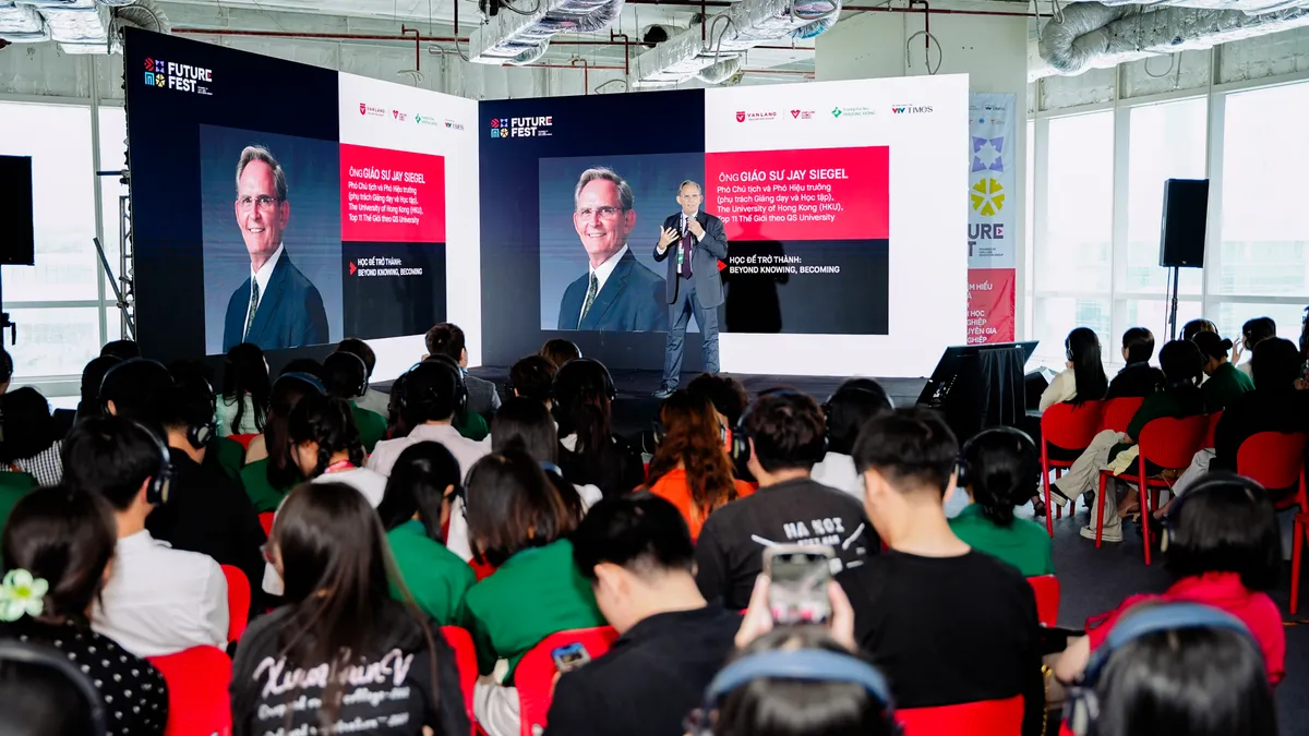 Học trong kỷ nguyên AI: Tương lai thuộc về người biết cách tự học- Ảnh 2. Học trong kỷ nguyên AI: Tương lai thuộc về người biết cách tự học- Ảnh 2.