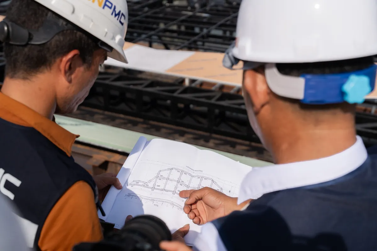 Đ&agrave; Nẵng: S&acirc;n khấu Lễ hội ph&aacute;o hoa 2026 sẵn s&agrave;ng cho đ&ecirc;m khai mạc b&ecirc;n s&ocirc;ng H&agrave;n- Ảnh 1.