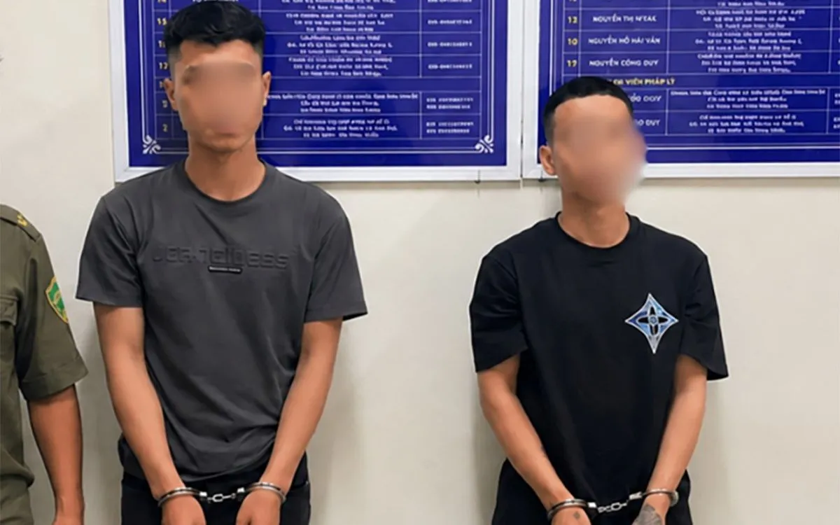 2 đối tượng tại cơ quan công an.