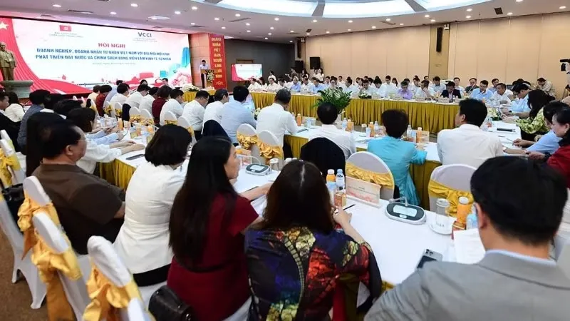 Tạo không gian mới cho doanh nghiệp tư nhân bứt phá- Ảnh 1. Tạo không gian mới cho doanh nghiệp tư nhân bứt phá- Ảnh 1.