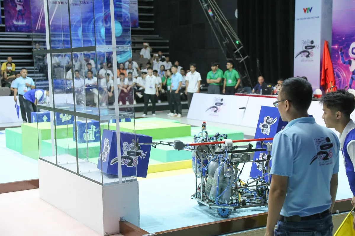 Robocon Việt Nam 2026: Giải đáp và làm rõ các tình huống va chạm khi thi đấu - Ảnh 1.
