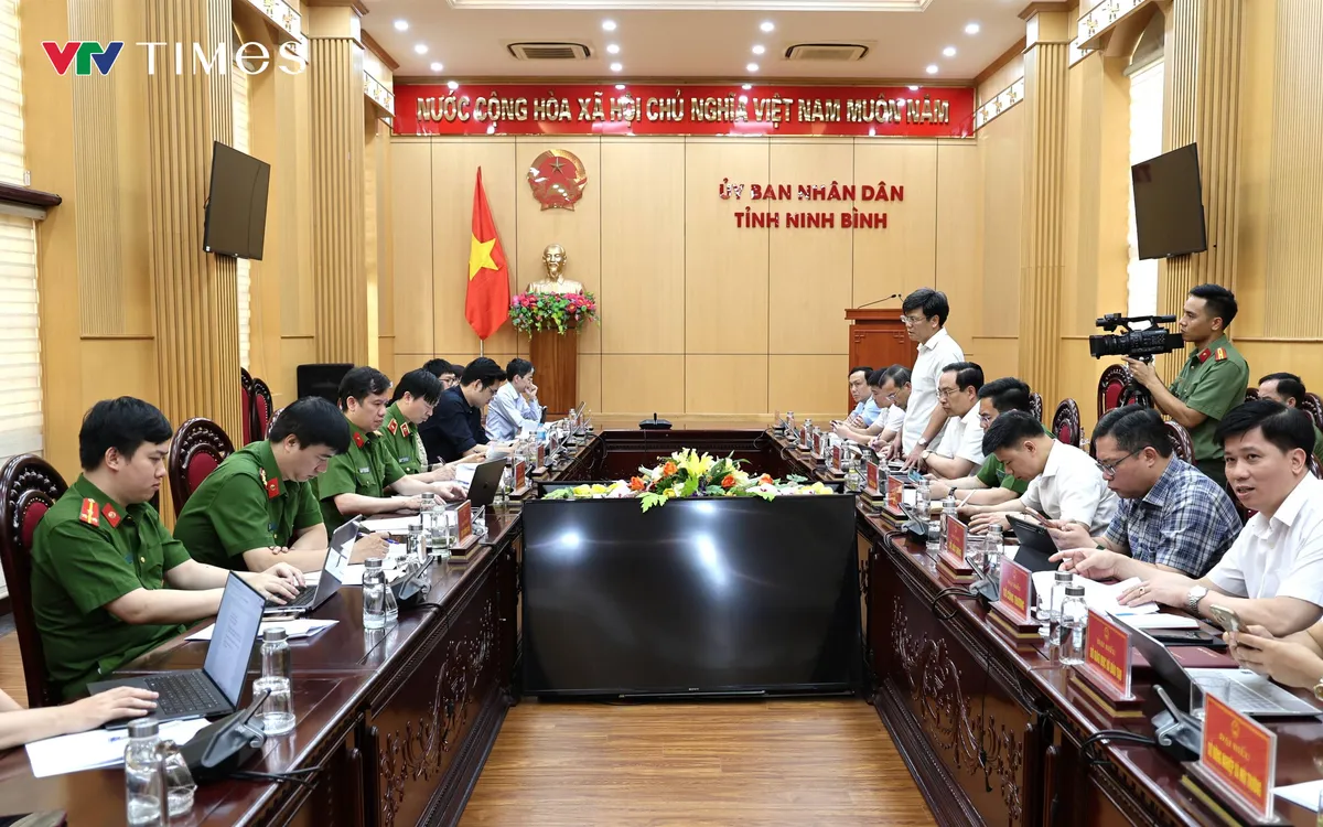 Quang cảnh buổi làm việc. Ảnh: LH
