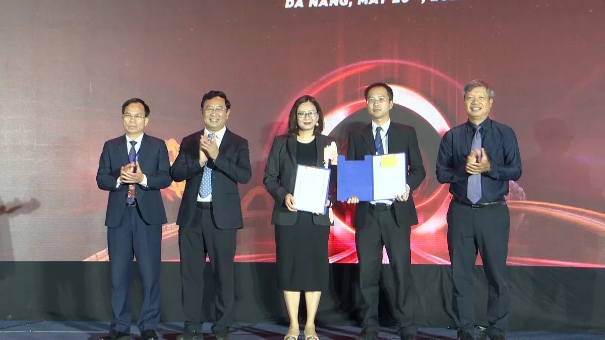 DAVAS 2026: Đà Nẵng tăng tốc trở thành điểm đến của dòng vốn đầu tư mạo hiểm toàn cầu- Ảnh 2. DAVAS 2026: Đà Nẵng tăng tốc trở thành điểm đến của dòng vốn đầu tư mạo hiểm toàn cầu- Ảnh 2.