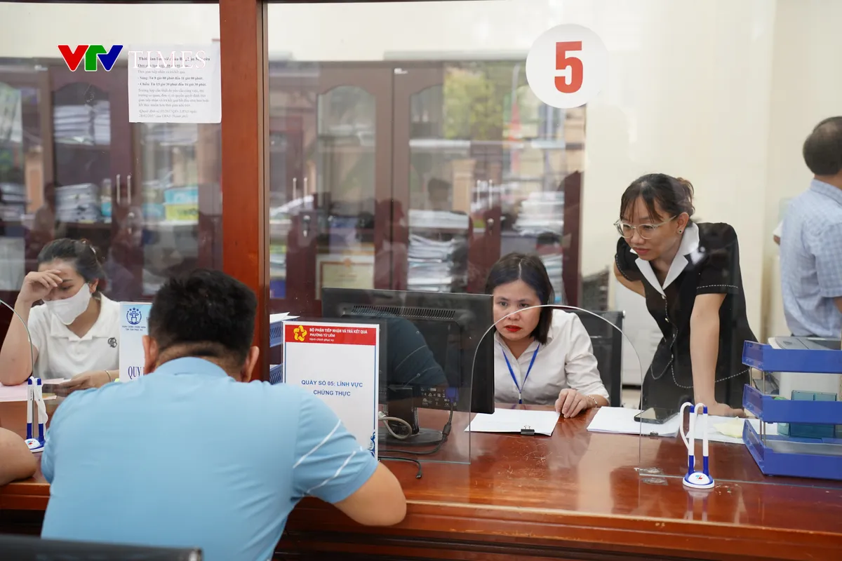 Thủ tướng yêu cầu đồng bộ hệ thống giải quyết thủ tục hành chính - Ảnh 1.