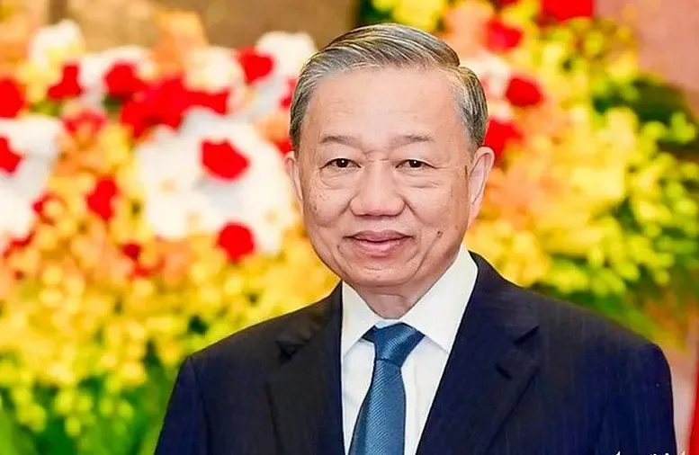 Tổng Bí thư, Chủ tịch nước Tô Lâm và Phu nhân lên đường thăm chính thức Thái Lan- Ảnh 1. Tổng Bí thư, Chủ tịch nước Tô Lâm và Phu nhân lên đường thăm chính thức Thái Lan- Ảnh 1.