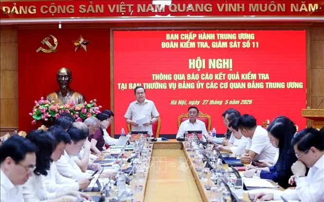 Chủ tịch Quốc hội Trần Thanh Mẫn, Trưởng Đoàn kiểm tra, giám sát số 11 của Bộ Chính trị phát biểu chỉ đạo Hội nghị: Ảnh: Phương Hoa/TTXVN