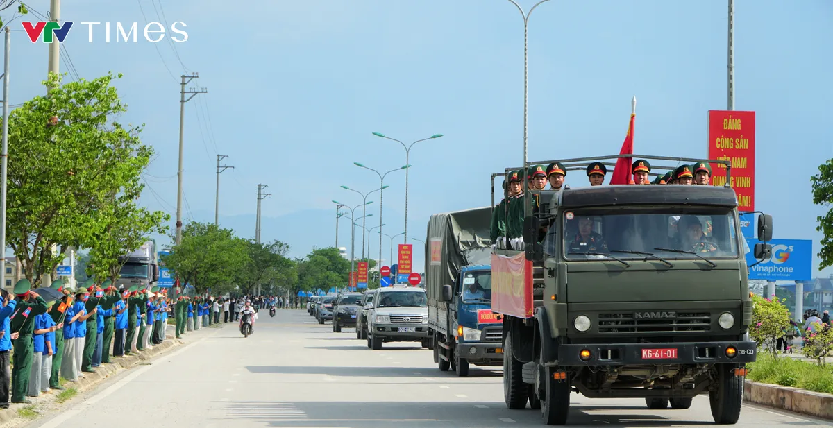 Các anh đã về với đất mẹ - Ảnh 4.