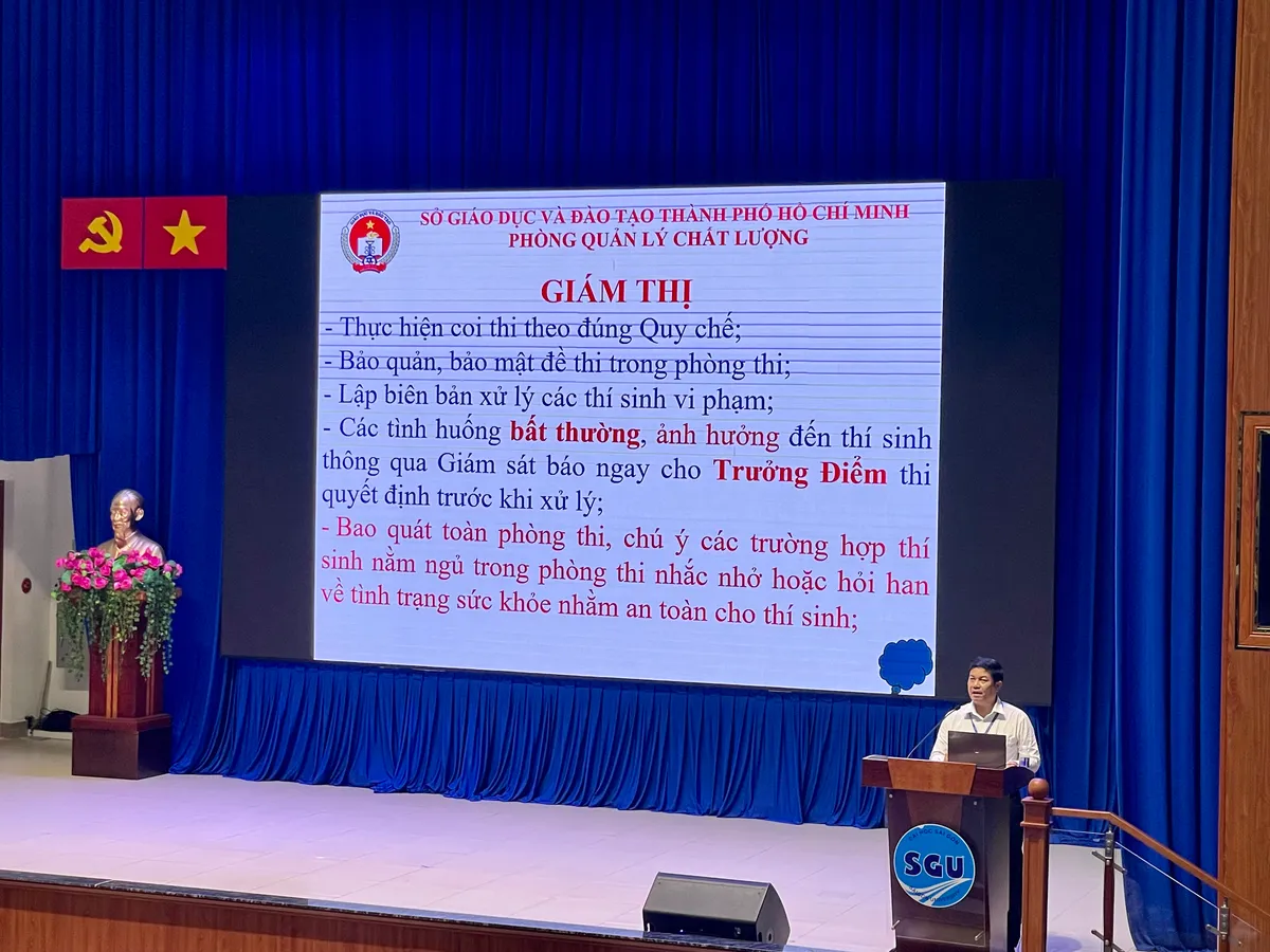 TP Hồ Chí Minh: Không để xảy ra sai sót, ảnh hưởng đến quyền lợi thí sinh thi tốt nghiệp THPT- Ảnh 3. TP Hồ Chí Minh: Không để xảy ra sai sót, ảnh hưởng đến quyền lợi thí sinh thi tốt nghiệp THPT- Ảnh 3.