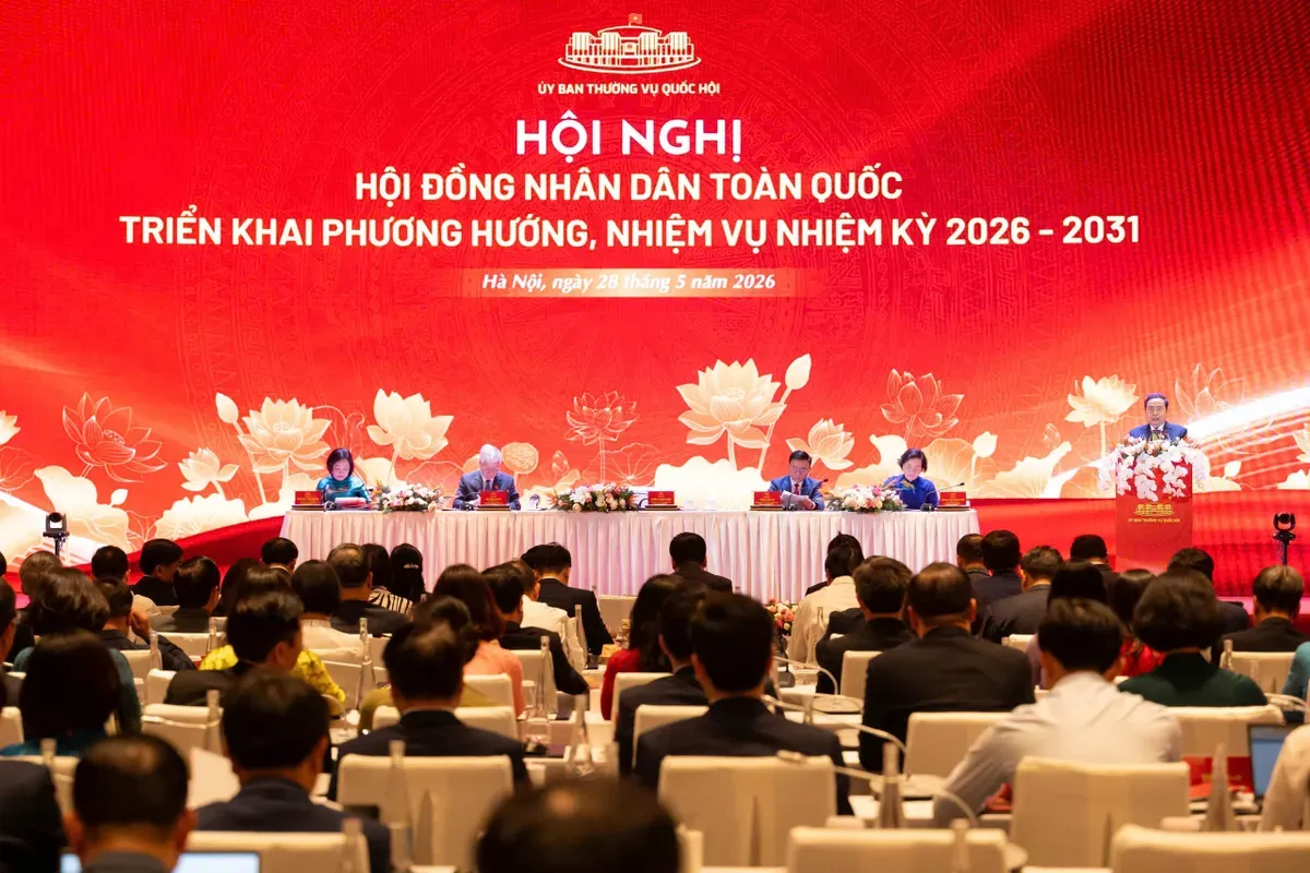 Chủ tịch Quốc hội đề nghị phát huy vai trò HĐND trong thúc đẩy tăng trưởng kinh tế hai con số- Ảnh 2. Chủ tịch Quốc hội đề nghị phát huy vai trò HĐND trong thúc đẩy tăng trưởng kinh tế hai con số- Ảnh 2.