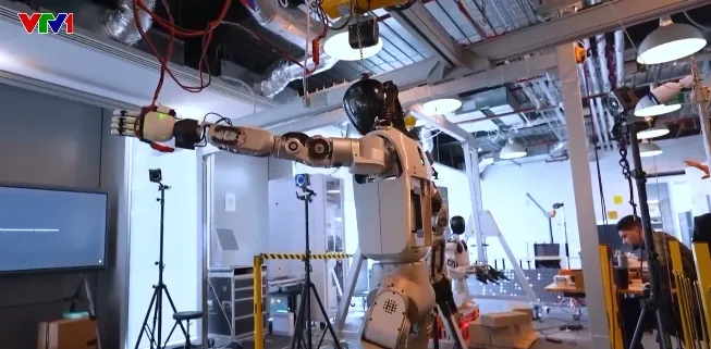 Robot hình người có “căn cước điện tử” tại Trung Quốc - Ảnh 1.