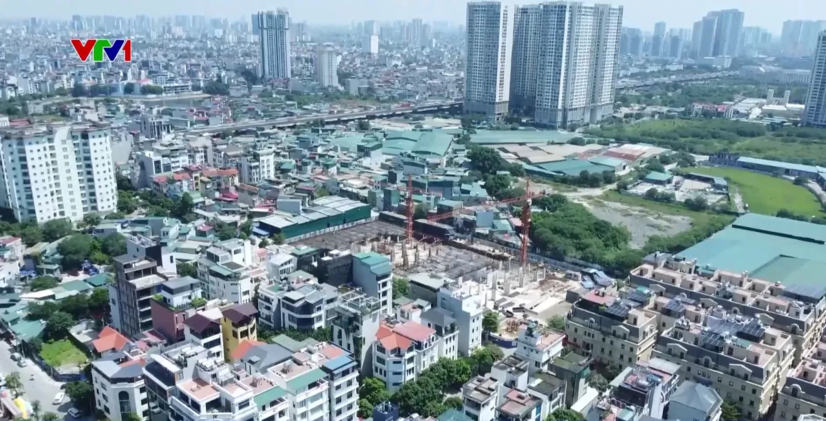 Hà Nội ưu tiên đẩy nhanh tiến độ triển khai các dự án nhà ở xã hội dành cho thuê - Ảnh 1.