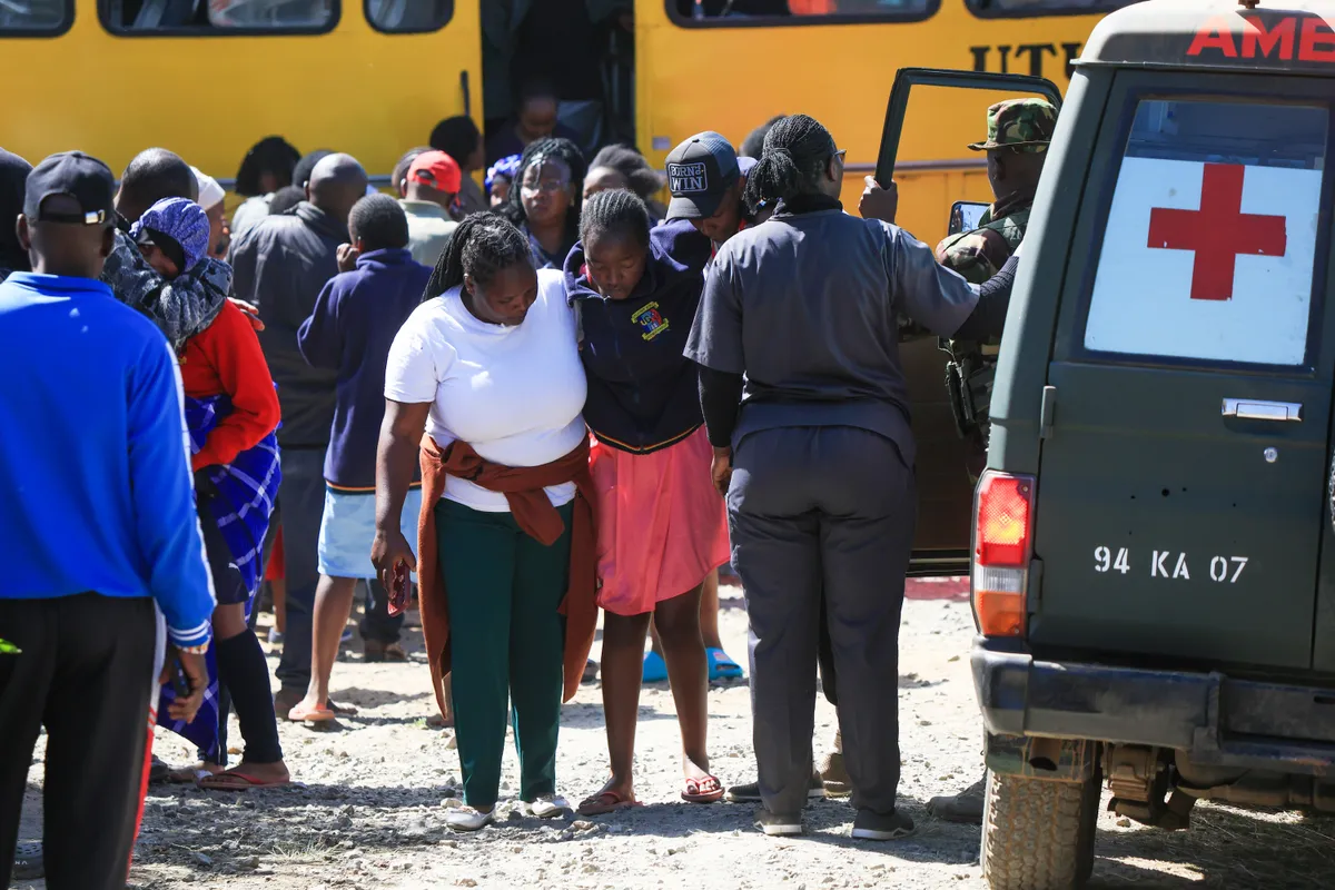 Cháy nghiêm trọng tại trường học ở Kenya, gần 100 người thương vong- Ảnh 4. Cháy nghiêm trọng tại trường học ở Kenya, gần 100 người thương vong- Ảnh 4.