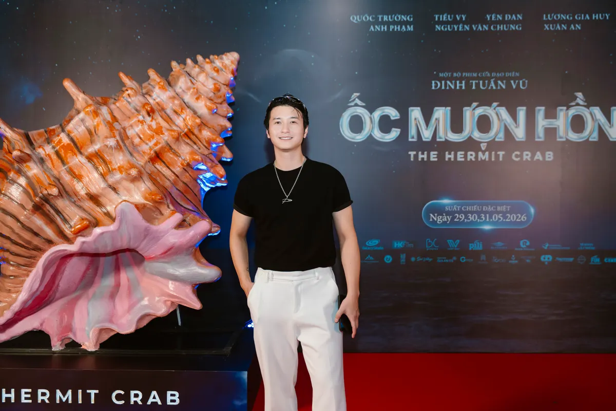 Thảm đỏ “Ốc Mượn Hồn” tại Hà Nội quy tụ nhiều gương mặt nổi bật - Ảnh 3.