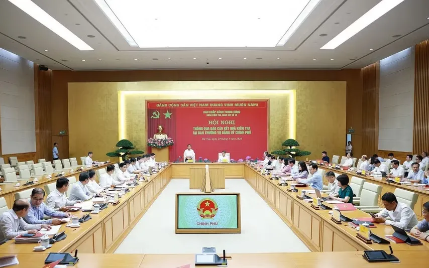 Hội nghị thông qua báo cáo kết quả kiểm tra tại Ban Thường vụ Đảng ủy Chính phủ. Ảnh: TTXVN 
