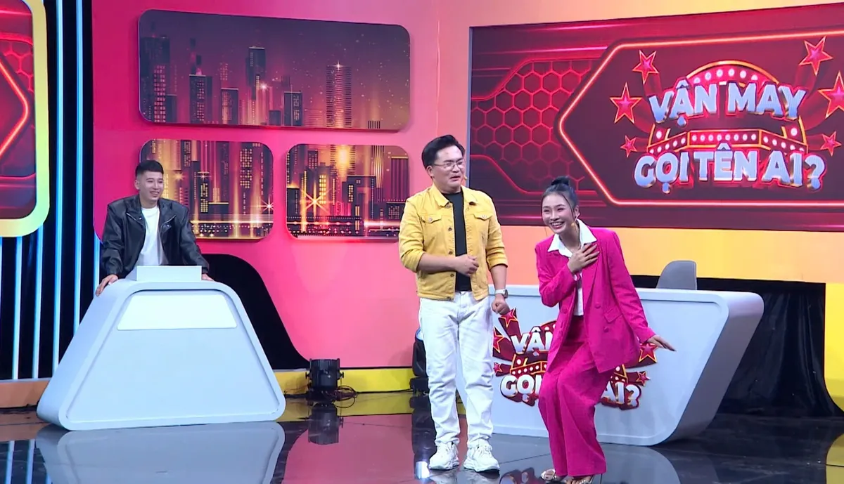 MC Đại Nghĩa bất ngờ trước màn đấu trí căng thẳng của dàn khách mời trẻ Vận may gọi tên ai - Ảnh 2.