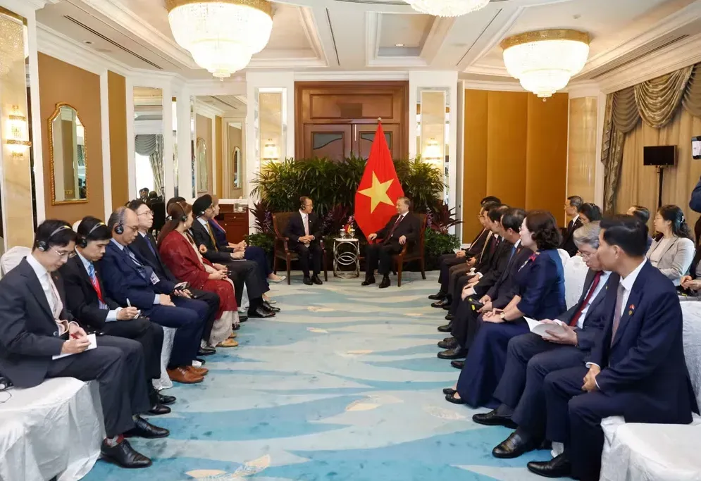 Tổng B&iacute; thư, Chủ tịch nước T&ocirc; L&acirc;m hội kiến Chủ tịch Quốc hội Singapore, th&uacute;c đẩy hợp t&aacute;c nghị viện v&agrave; Đối t&aacute;c chiến lược to&agrave;n diện- Ảnh 1.