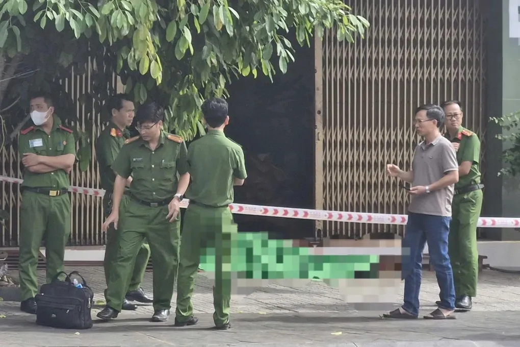 Người đ&agrave;n &ocirc;ng được ph&aacute;t hiện tử vong trước cửa nh&agrave; ở Gia Lai sau cuộc gọi bất thường l&uacute;c rạng s&aacute;ng- Ảnh 1.