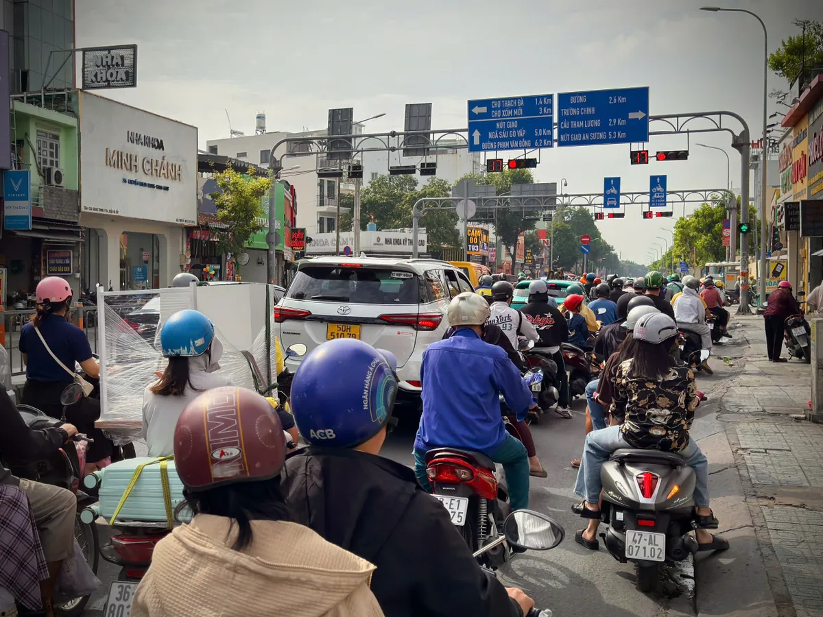 "Điểm n&oacute;ng" giao th&ocirc;ng cần lưu &yacute; v&agrave; cẩm nang đi lại cho phụ huynh, học sinh những ng&agrave;y thi v&agrave;o lớp 10 - Ảnh 2.
