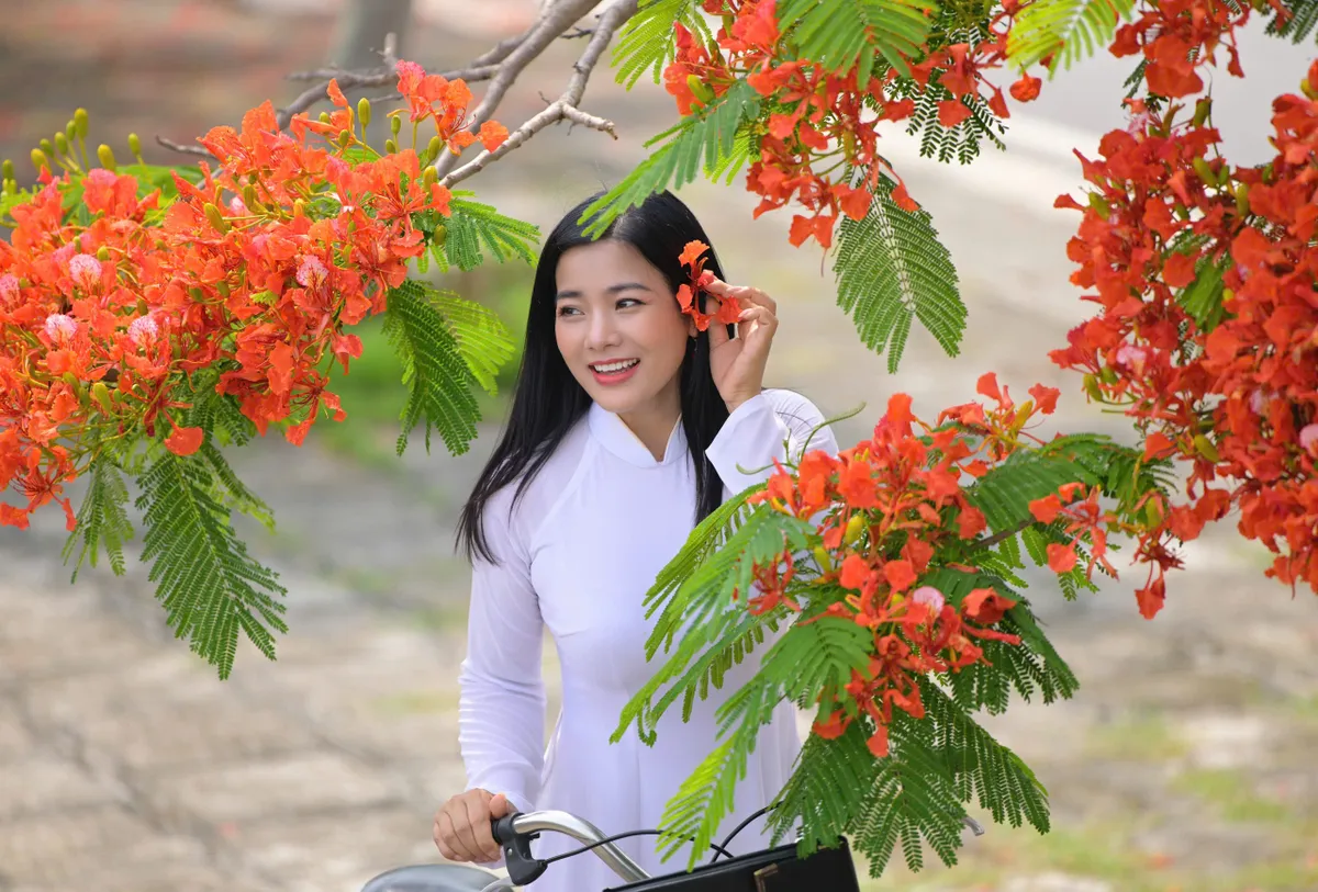 Đàm Hằng: Cảnh quay kết thúc nhưng cảm xúc vẫn ở lại rất lâu - Ảnh 6.