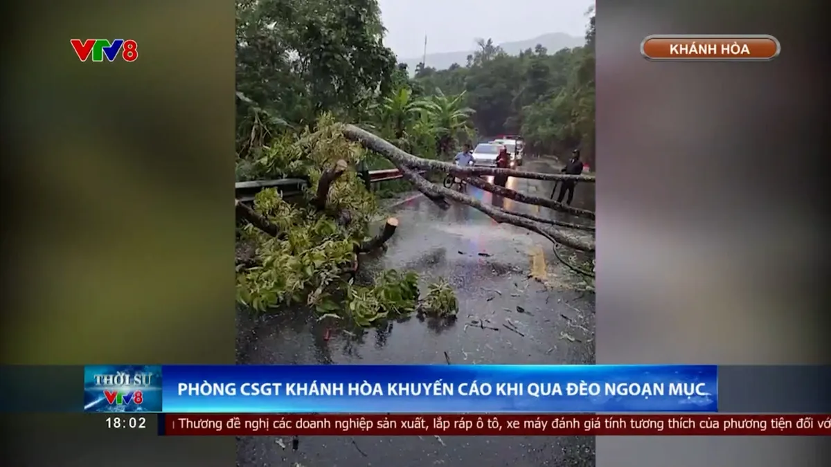 Phòng CSGT Khánh Hòa khuyến cáo phương tiện qua đèo Ngoạn Mục- Ảnh 1. Phòng CSGT Khánh Hòa khuyến cáo phương tiện qua đèo Ngoạn Mục- Ảnh 1.